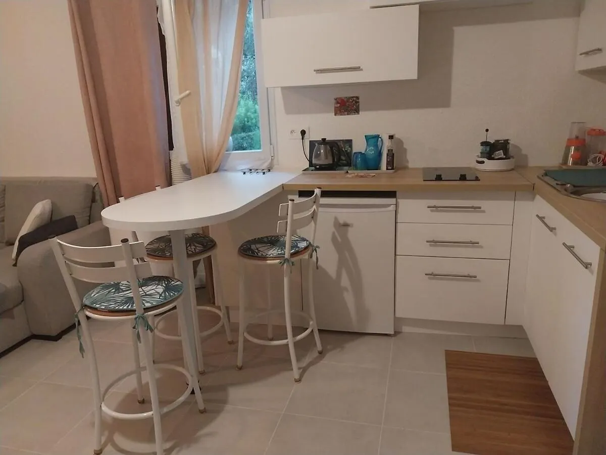 Pool,Beach,Garden,Parking Free,4 Travelers Saint-Raphael  Apartment